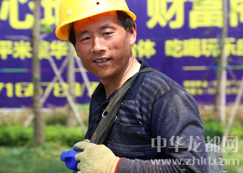 致敬！“五一”堅(jiān)守崗位的“最美勞動(dòng)者”